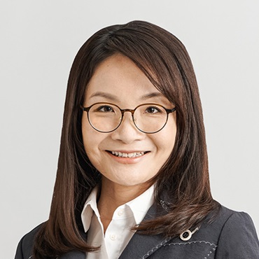 Dr Caroline Lim