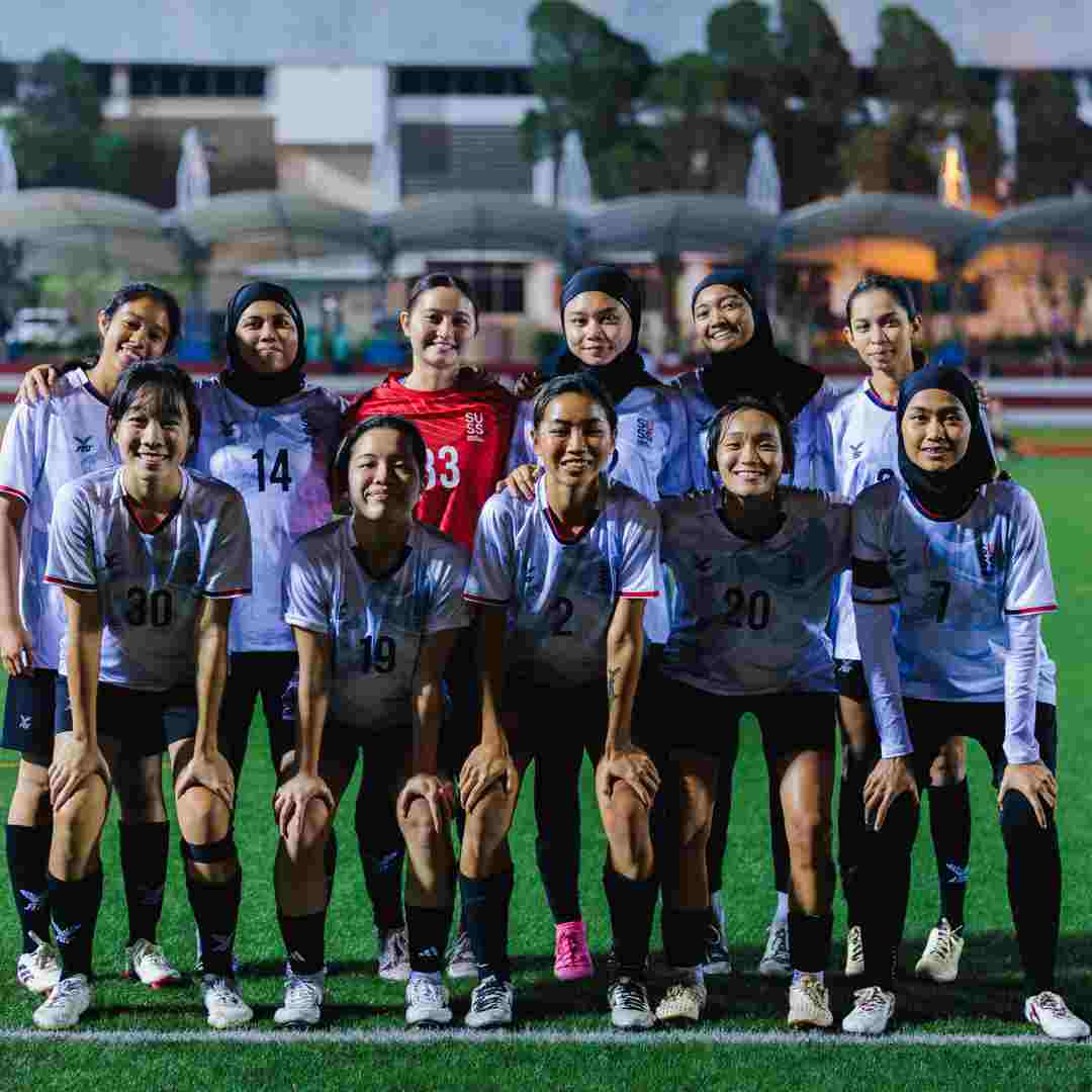 football-(w)