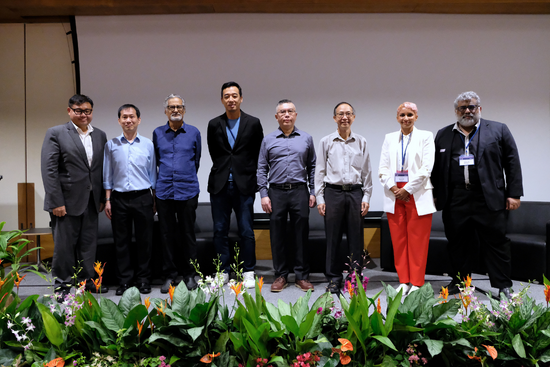(left to right) Associate Professor Kang Soon Hock, SUSS Vice Dean & Head, Behavioural Science Core; Associate Professor Ludwig Tan, SUSS Dean of SHBS; Mr P N Balji, Veteran journalist, Former Editor of TODAY & The New Paper; Mr Nicholas Fang, Founder & Managing Director, Black Dot Research; Professor Robbie Goh, SUSS Provost; Professor Cheong Hee Kiat, SUSS President; Ms Bhali Gill, Director Psychologist, SUSS Corporate Wellbeing Associate Faculty, Psychology Programme and Dr Omer Ali Saifudeen, SUSS Senior Lecturer, Public Safety & Security Programme.