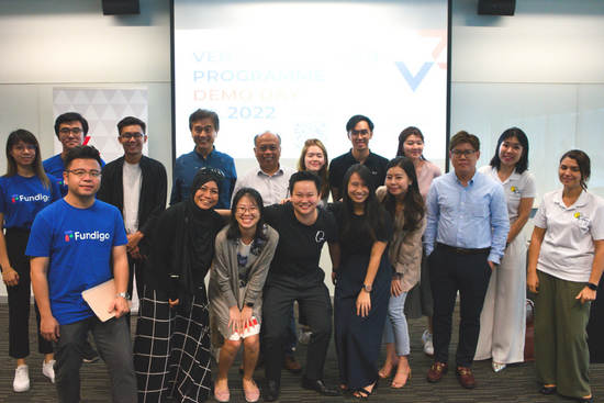 Pitching Teams (Fundigo, POPWOW, SpedGrow, Playnium, YUUB, Innorex and Social Gifting) and the Judges (Alfie Othman, raiSE; Jessica Koh, Vertex Ventures; Stanley Lim, Findjobs; Michael Song, V.Hive & Levels)