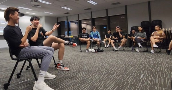 A Q&A session with Coach Velvan allows SUSS students to find out more about boxing.