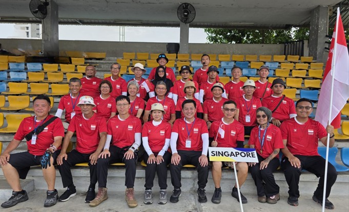 Flying the flag high! TeamSG’s barebow delega_Vonica Suet Teng LIM