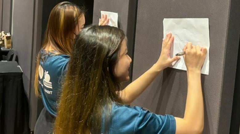 LLL mentors and mentees dive into the excitement of a paper ball game