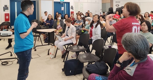 Ms Janice Chia, Founder, Ageing Asia, moderating a Q&A session with participants on smart ageing