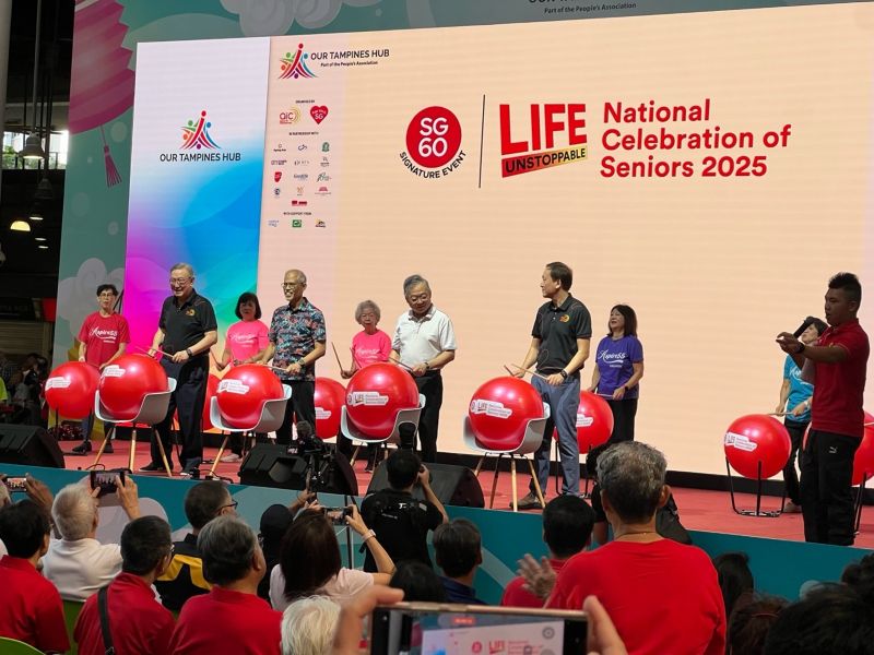 Deputy Prime Minister and Minister for Trade and Industry Mr Gan Kim Yong officiates the launch of the National Celebration of Seniors (NCOS) 2025
