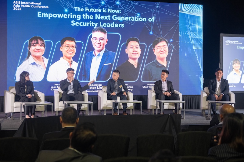 05-Jan-body-article_suss-pss-students-nextgen-security-panel-asis_ASHRUF ALI NAAZNEEN suss-pss-students-nextgen-security-panel-asis