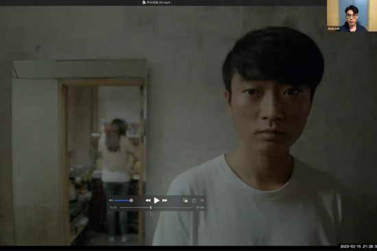In A Time for Us, Alvin used mirrors and doorways to separate and frame the characters, creating a sense of their awkwardness and discomfort with each other. In A Time for Us, Alvin used mirrors and doorways to separate and frame the characters, creating a sense of their awkwardness and discomfort with each other.