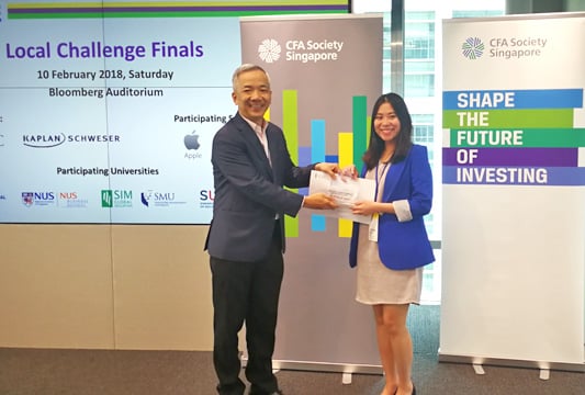 SBIZ-Student-Wins-Best-Presenter-Award
