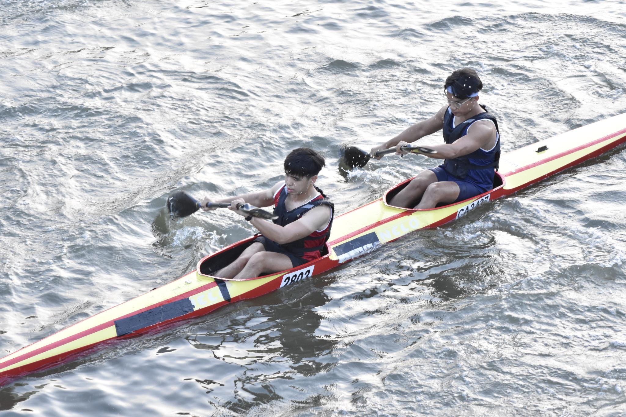 Start of the SUSS Canoeing Senior Men’s K2 28km race. Start of the SUSS Canoeing Senior Men’s K2 28km race.