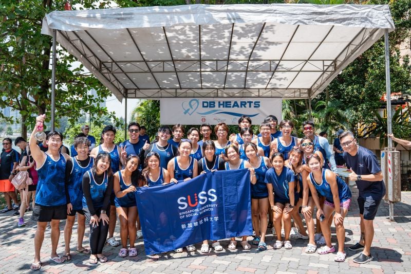 03-Dec-Stud-article_SUSS Dragon Boat volunteers and paddlers