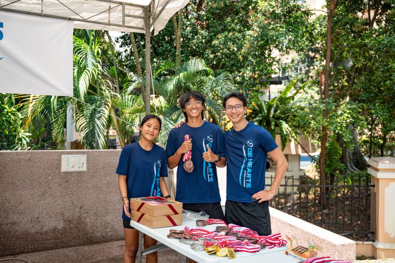 03-Dec-Stud-article_Volunteers from SUSS Dragon Boat