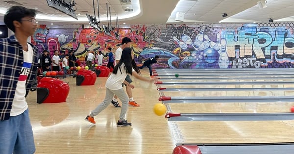 Youth volunteers celebrate with joy as they strive to get a high score!