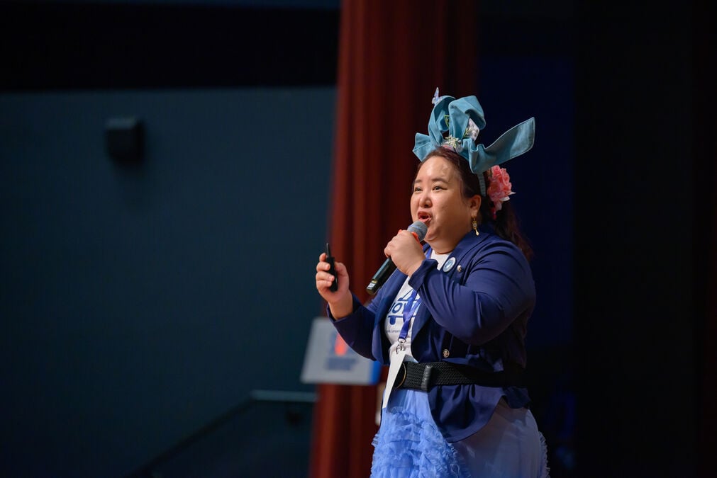 Startup founder Joy presenting an ageing innovation solution at Pitch for Good