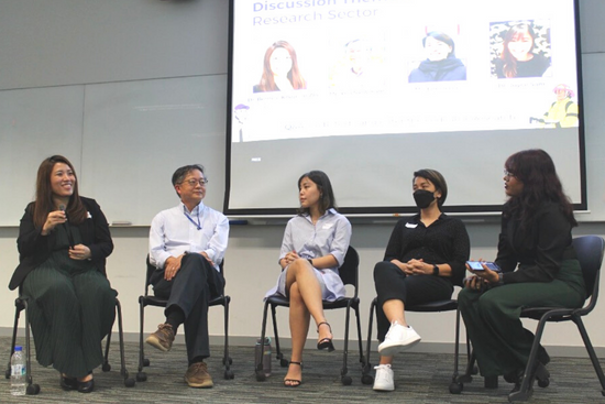 Panel discussion with DSO National Laboratories and Temasek Laboratories@NTU.