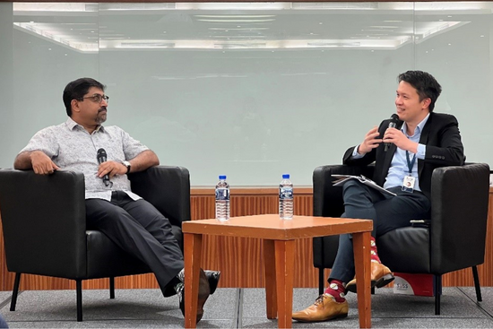 Mr Abraham Vergis, SC, Managing Partner of Providence Law Asia LLC (left), with Mr Tris Xavier (Right) sharing his experiences during the Q&A session.